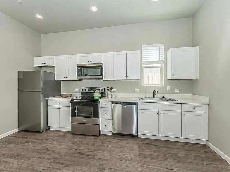 Building Photo - 6016 E Sussex Way