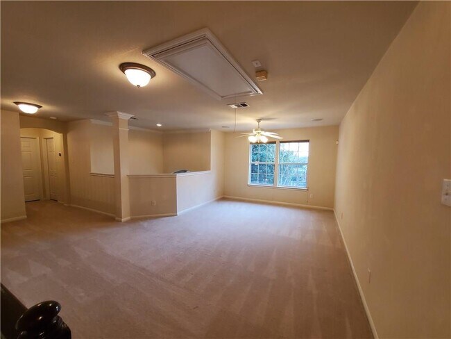 Building Photo - 4310 Reynosa Dr