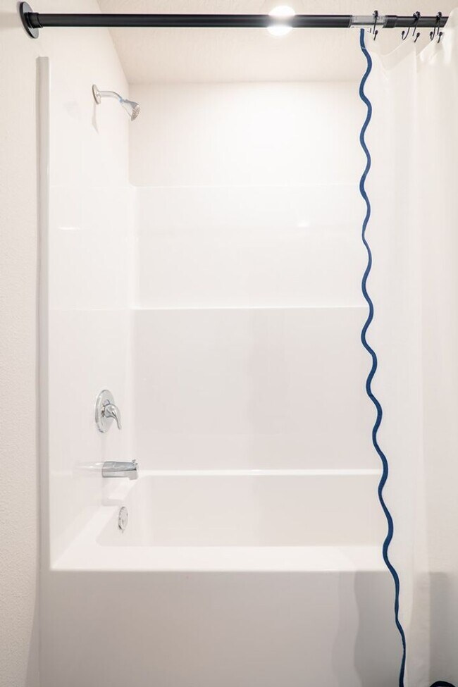 Building Photo - $500 Move-in Discount!  Fresh, Modern Living in Bemiss Springs – Stylish New-Construction 3BR Tow...