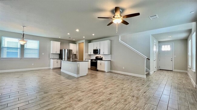 Building Photo - 17212 Alturas Ave