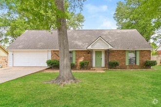 Building Photo - 6338 Northampton Dr