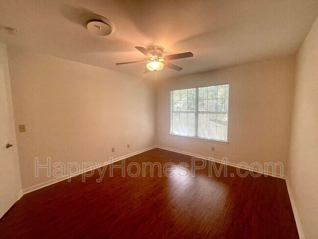 Building Photo - 1125 Monaco Dr