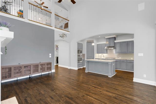 Building Photo - 5811 Lightfoot Ln