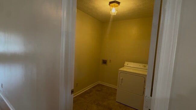 Laundry room with hookup - 1016 Champion Dr