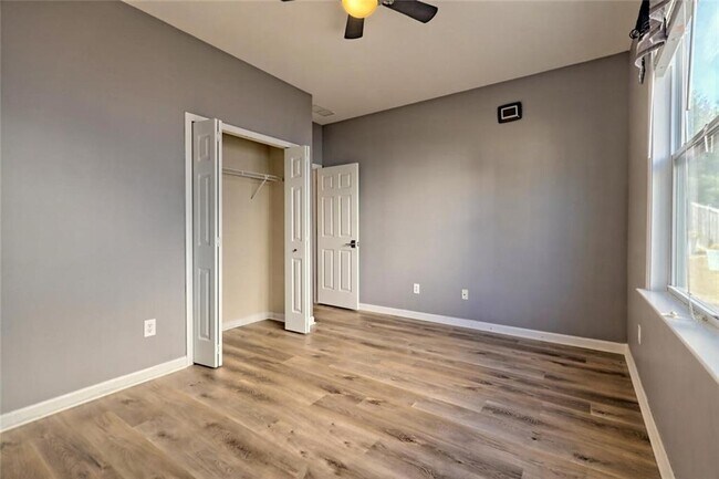 Building Photo - 5145 Fieldgate Ridge Dr