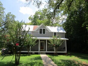 Building Photo - 1 Bedroom Apt in Normaltown