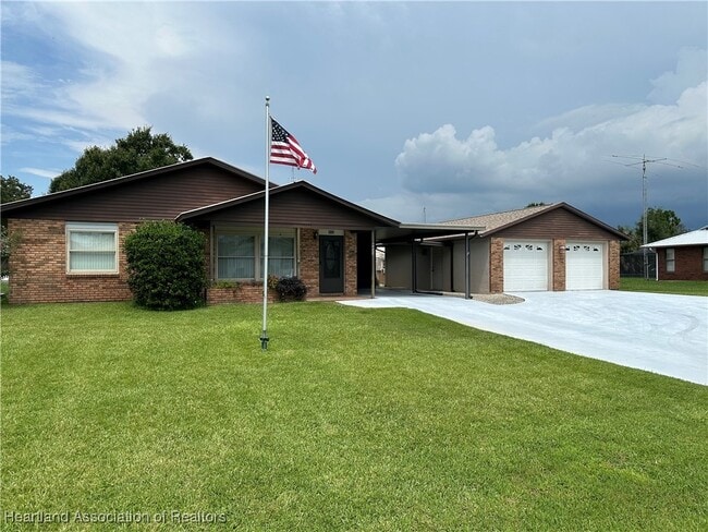Primary Photo - 4433 Sebring Ave