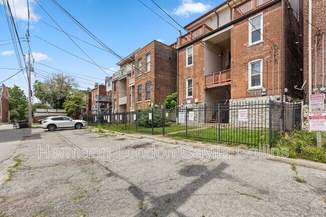 Building Photo - 1708 S Tucker Blvd