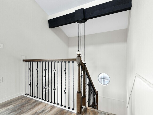 Building Photo - 9524 Watercress Dr