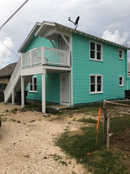 Downstairs Unit - 2919 Avenue R