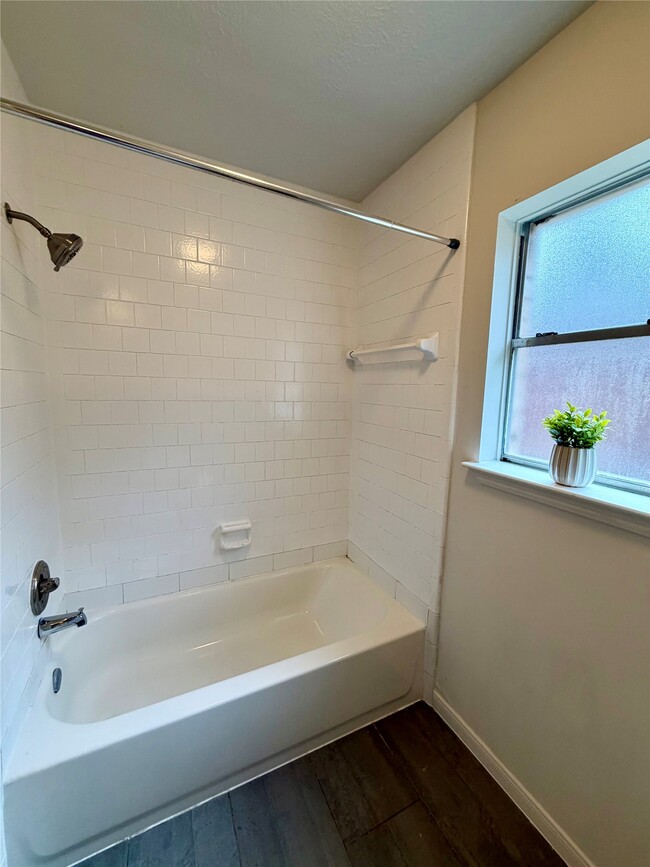 Building Photo - 19114 Indian Grass Dr