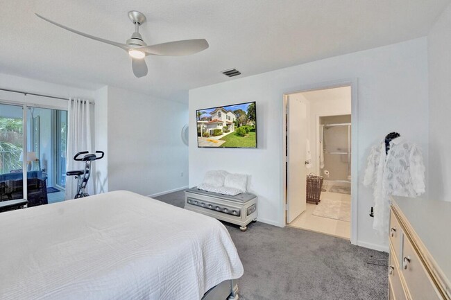 Building Photo - 7669 Springwater Pl