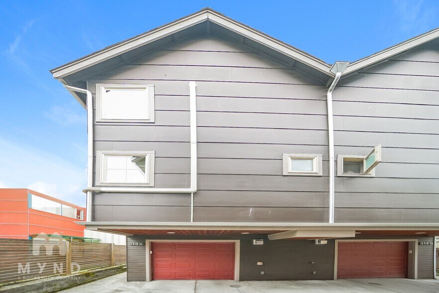 Primary Photo - 314 25th Ave S