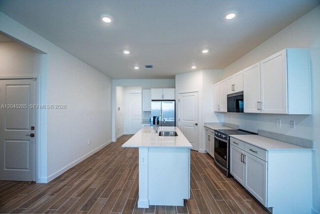 Building Photo - 12949 SW 267th St