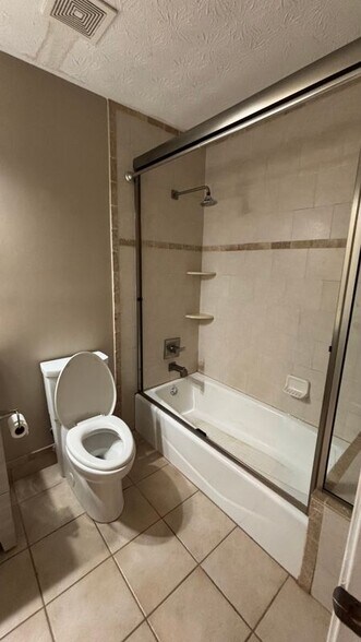 Building Photo - 4035 Dollar Cir