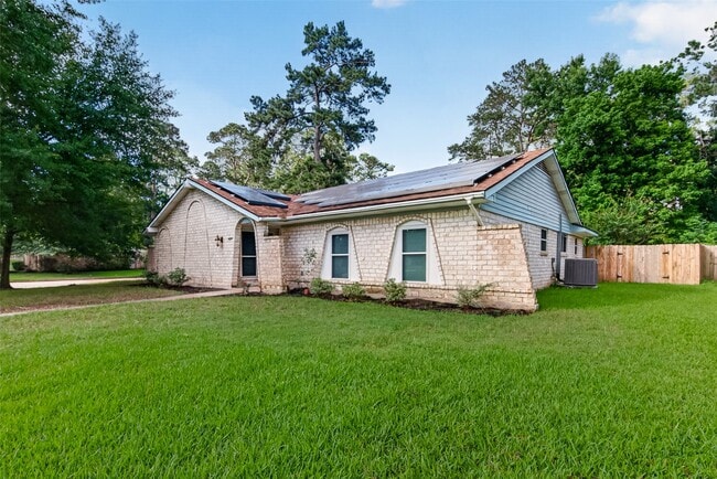 Building Photo - 25503 Foxbriar Ln