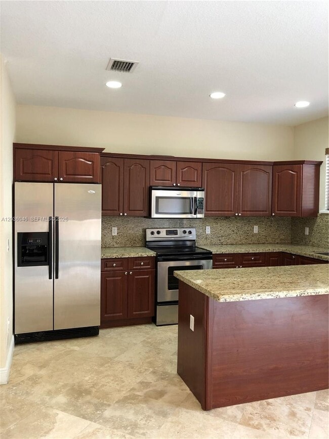 Building Photo - 3227 Gifford Ln