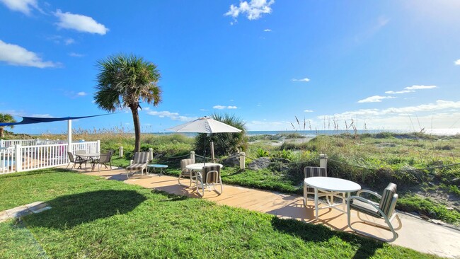 Building Photo - Historic Beach Island Resort-Cocoa Beach