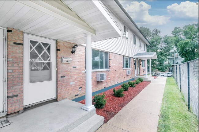 Building Photo - 4708 Jenewein Rd