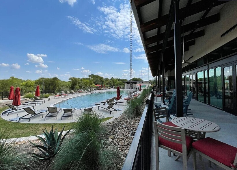 Community pool - 9612 Whisper Willow Blvd