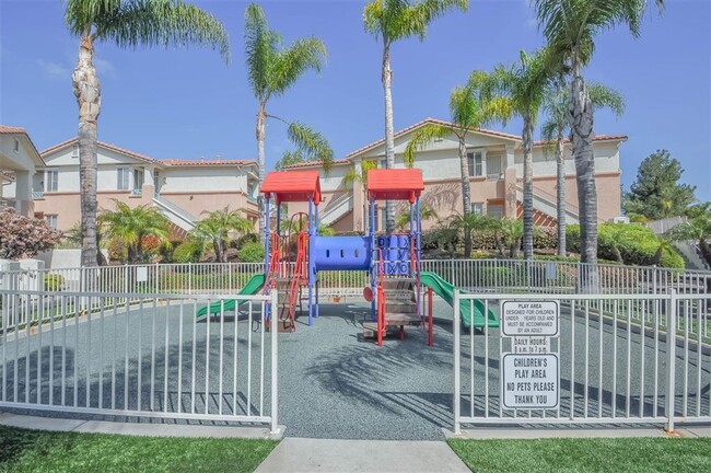 Building Photo - Beautiful Rancho San Diego Condo In Reming...