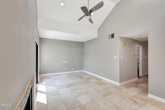 Building Photo - 1310 E Orange Grove Blvd
