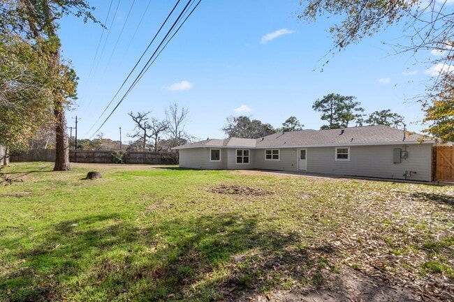 Building Photo - 10218 Moorberry Ln