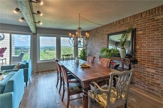 Building Photo - 307 Poker Chip