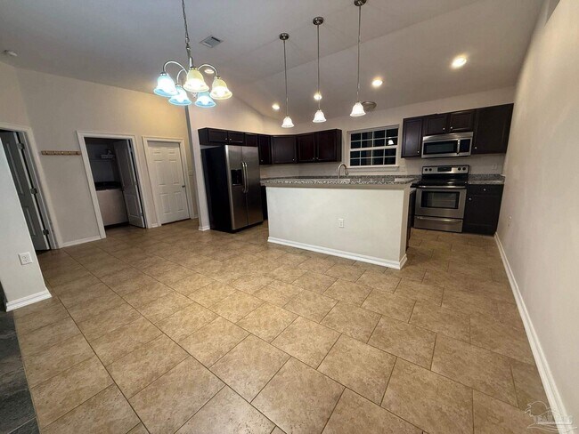 Building Photo - 6640 Tidal Bay Dr