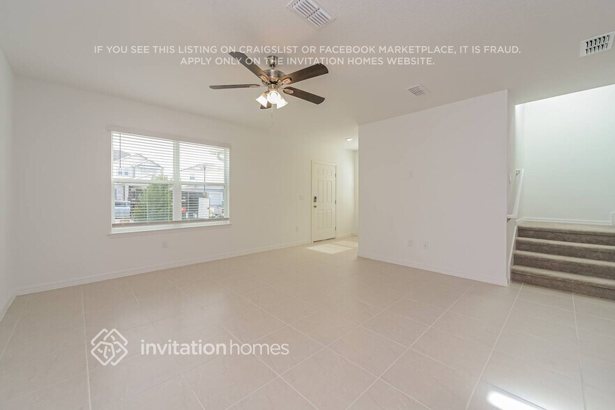 Building Photo - 5810 Sagebrush Aly