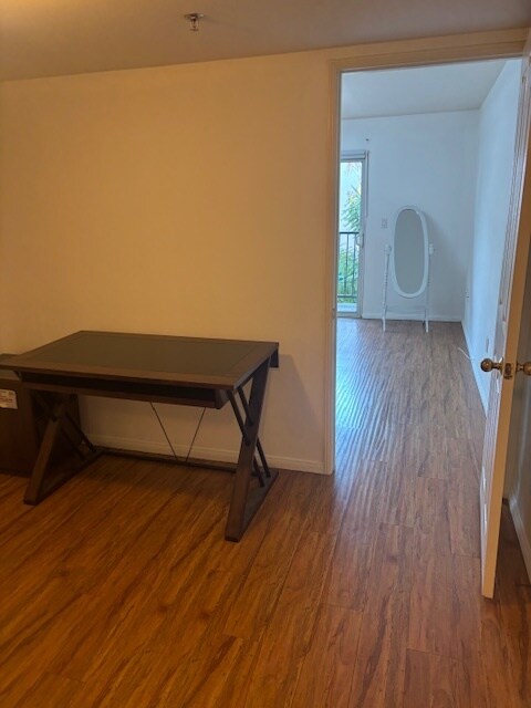 Building Photo - 4501 Cedros Ave