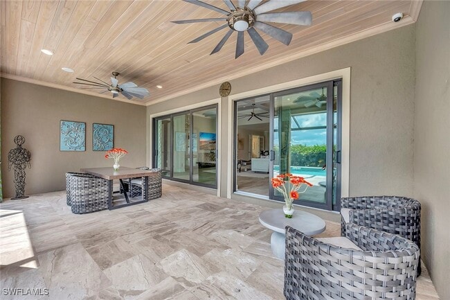 Building Photo - 9574 Everglades Dr