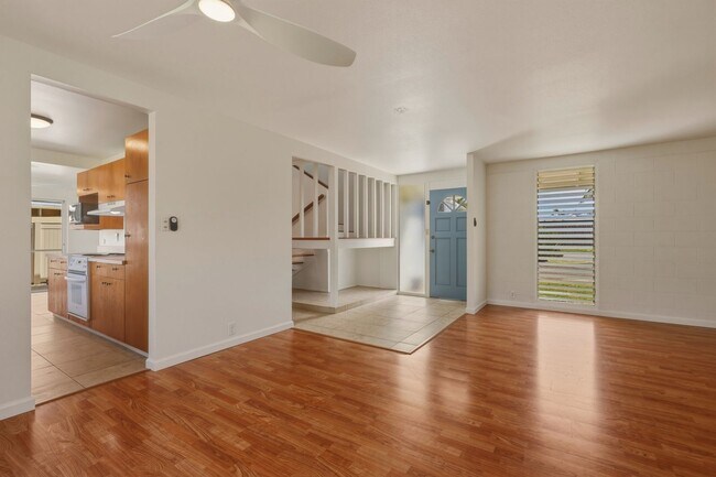 Building Photo - Spacious Aikahi Loop House in Kailua