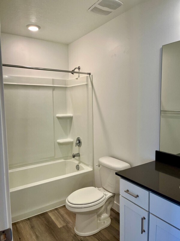 Building Photo - 3757 Cold Spring Dr