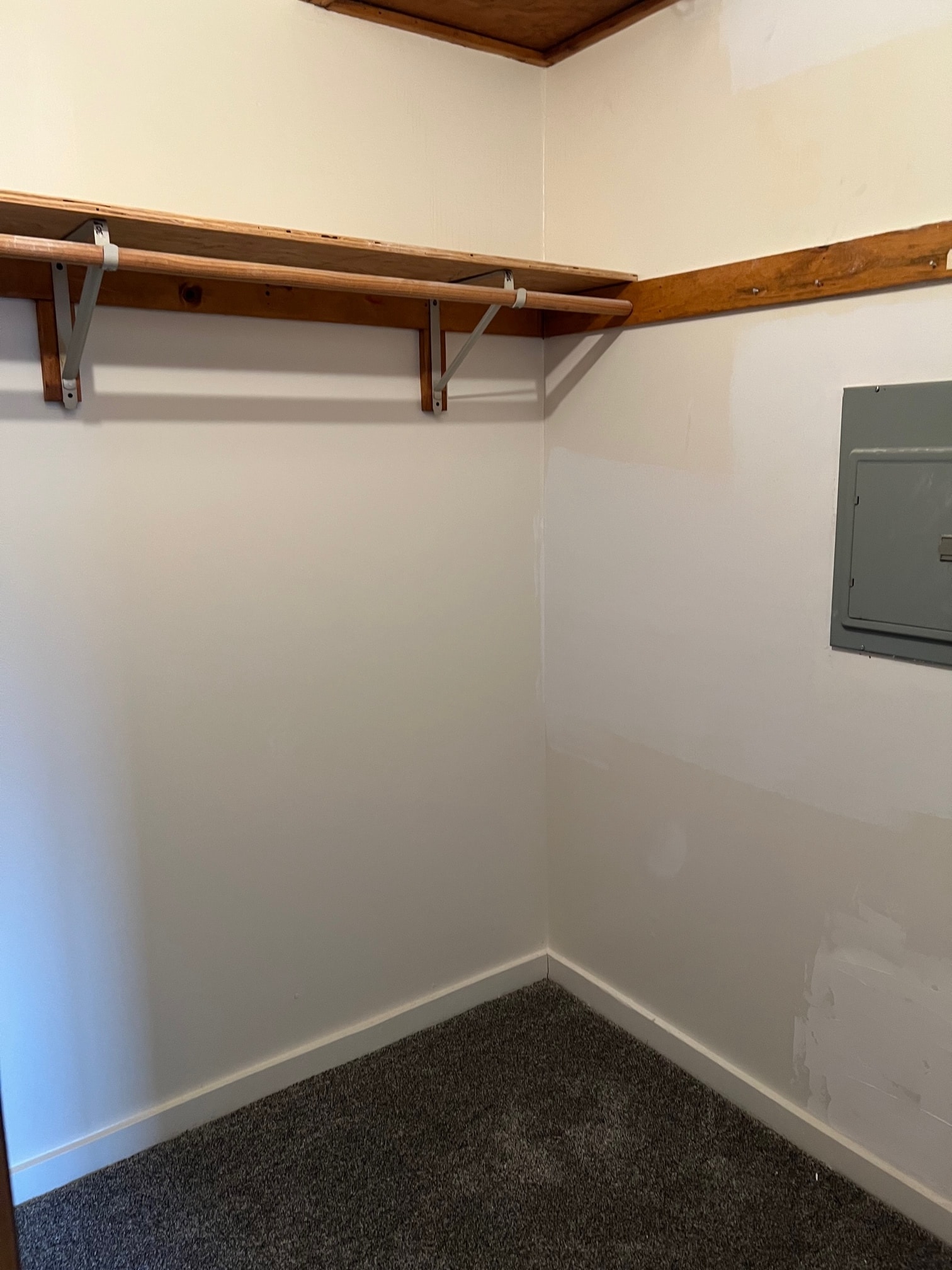 Walk in Closet - 309 W Main St