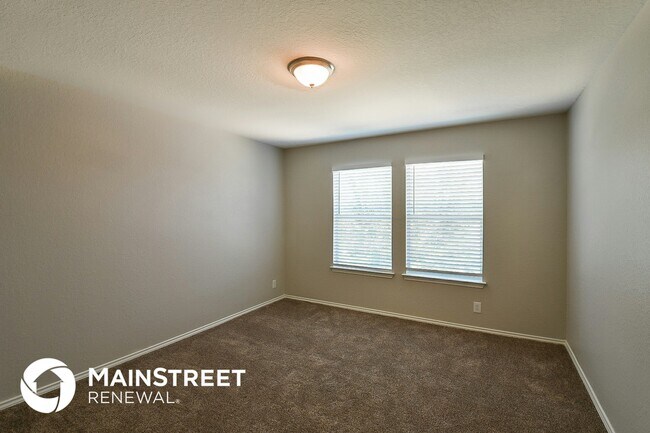 Building Photo - 113 Angus Way