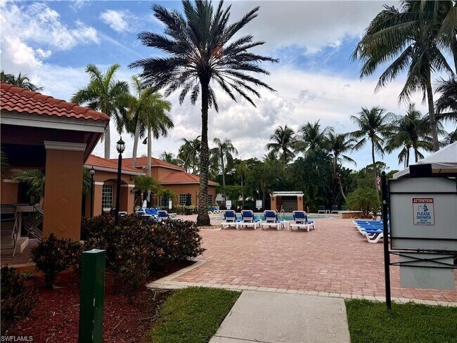 Building Photo - 1265 Wildwood Lakes Blvd