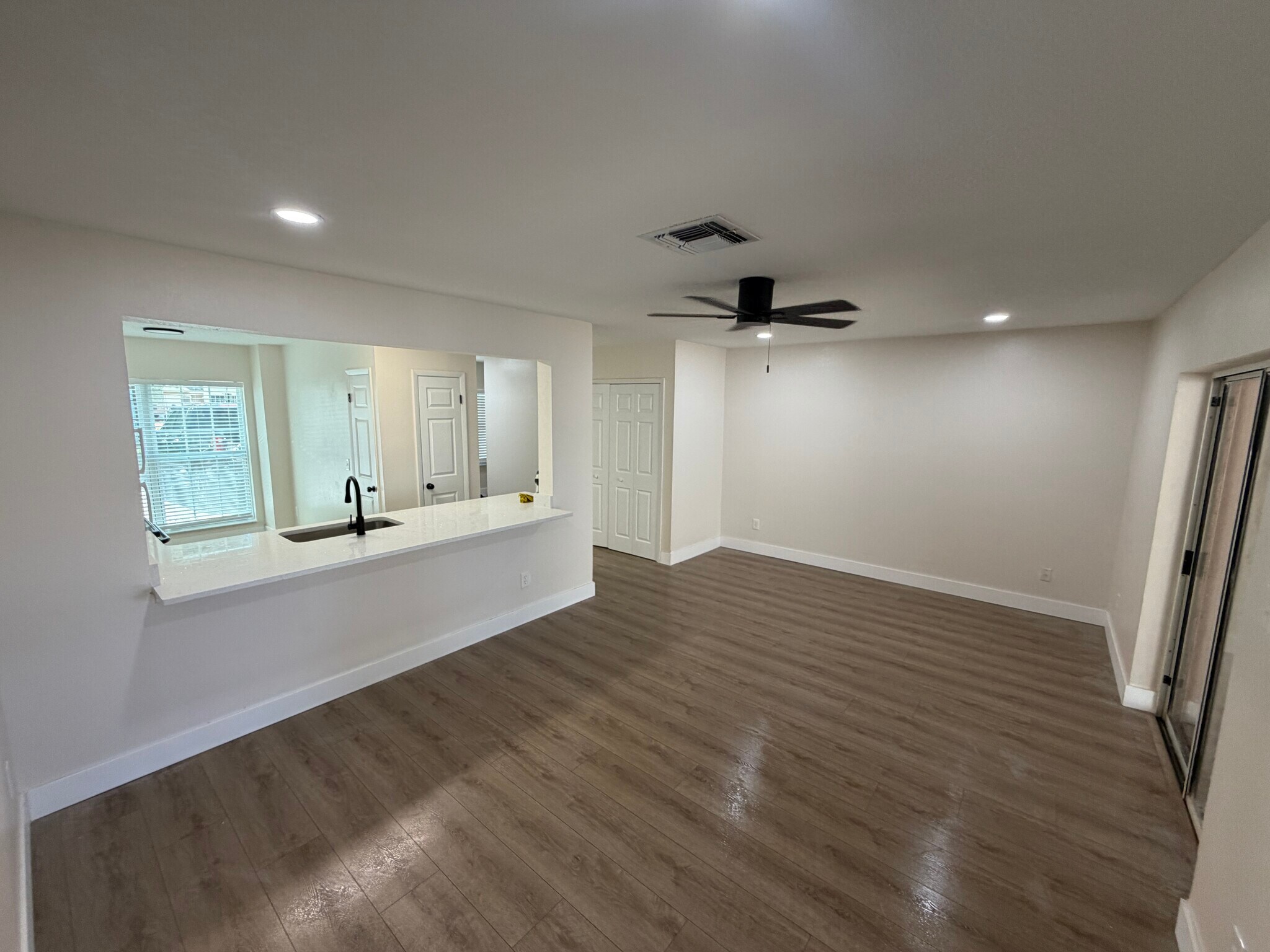 Building Photo - 11114 Essex Ridge Ct