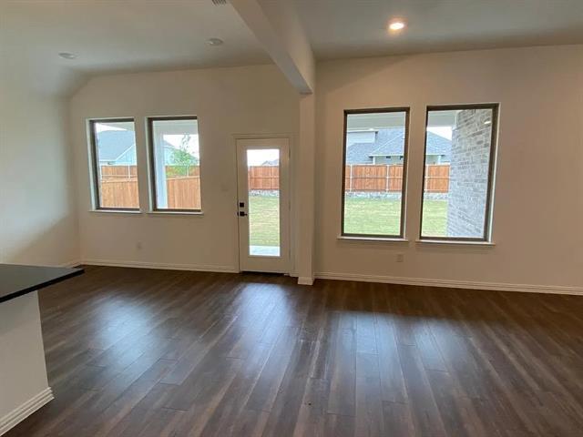 Building Photo - 2221 Grassland Ave