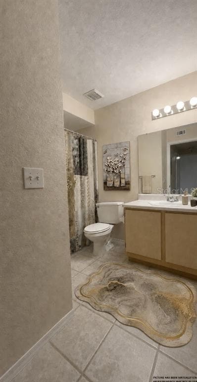Building Photo - 13815 Fairway Island Dr