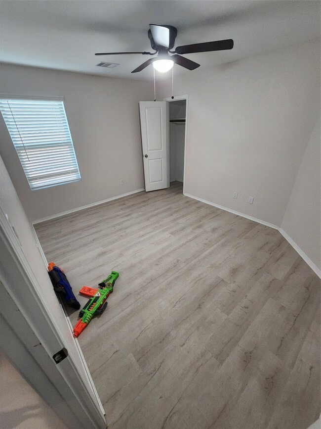 Building Photo - 18419 Cobalt Cove Ln