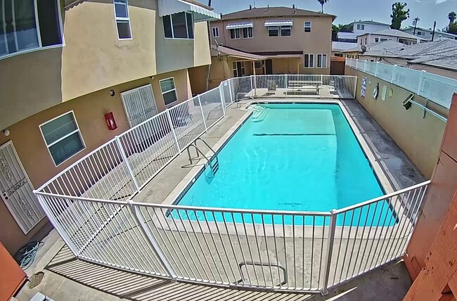 Building Photo - 918 N Market St