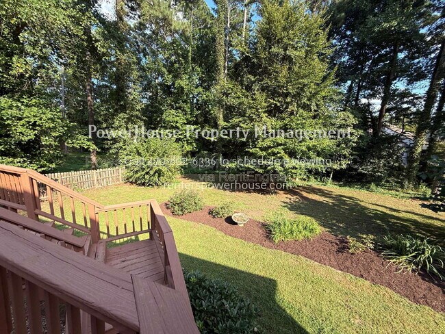 Building Photo - 790 Woodmont Dr