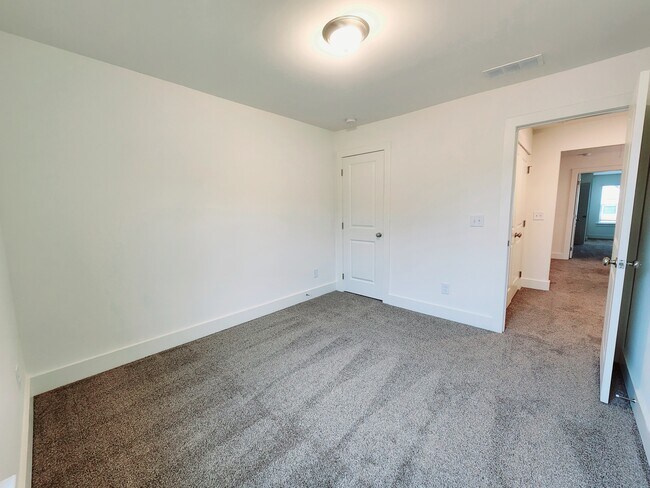 Bedroom2 - 110 Auburn Crossing Way