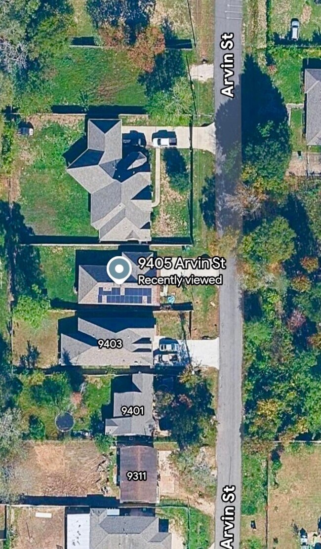 Building Photo - 9405 Arvin St