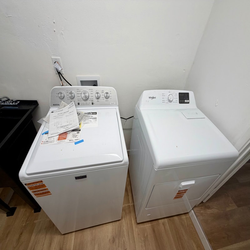 Building Photo - 3635 Nassau Dr