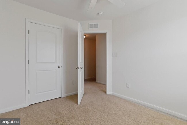 Building Photo - 81 Vespucci Ln