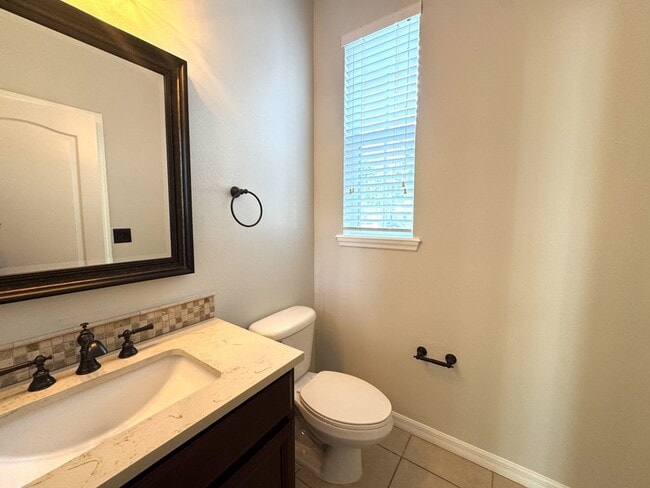 Building Photo - 13221 Silver Strand Falls Dr
