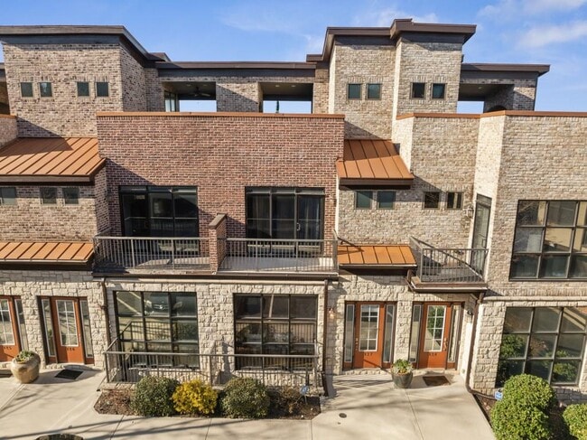 Building Photo - 1199 Huff Rd NW
