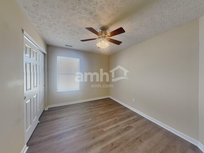 Building Photo - 8059 Sydney Ln